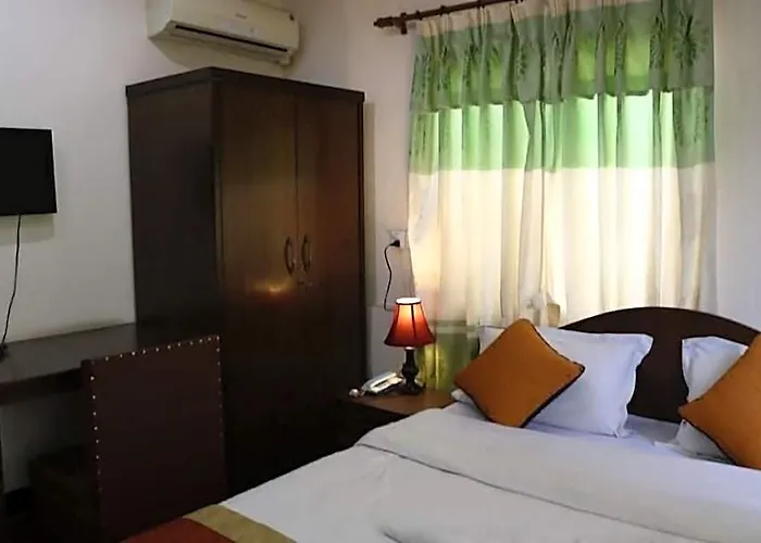 Hotel Peace